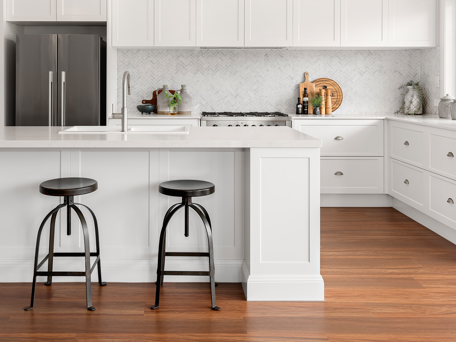 carrara herringbone splashback tiles country kitchen